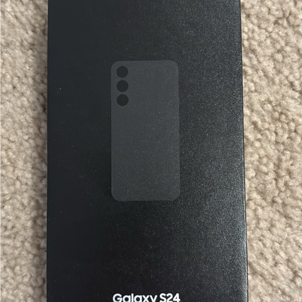 Samsung Galaxy S24 Box